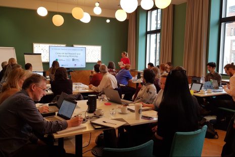 Ellen Fay, Soils TAG co-lead, welcomes policy makers to the first workshop on soil monitoring harmonization at the Wellcome Collection in London 5th Feb 2024. Exploring areas of alignment in how we measure soil metrics is vital for building a national picture of the state of our soils