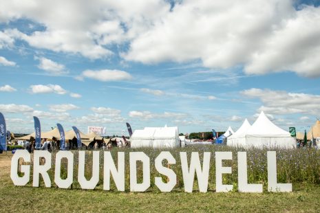 Groundswell reflections